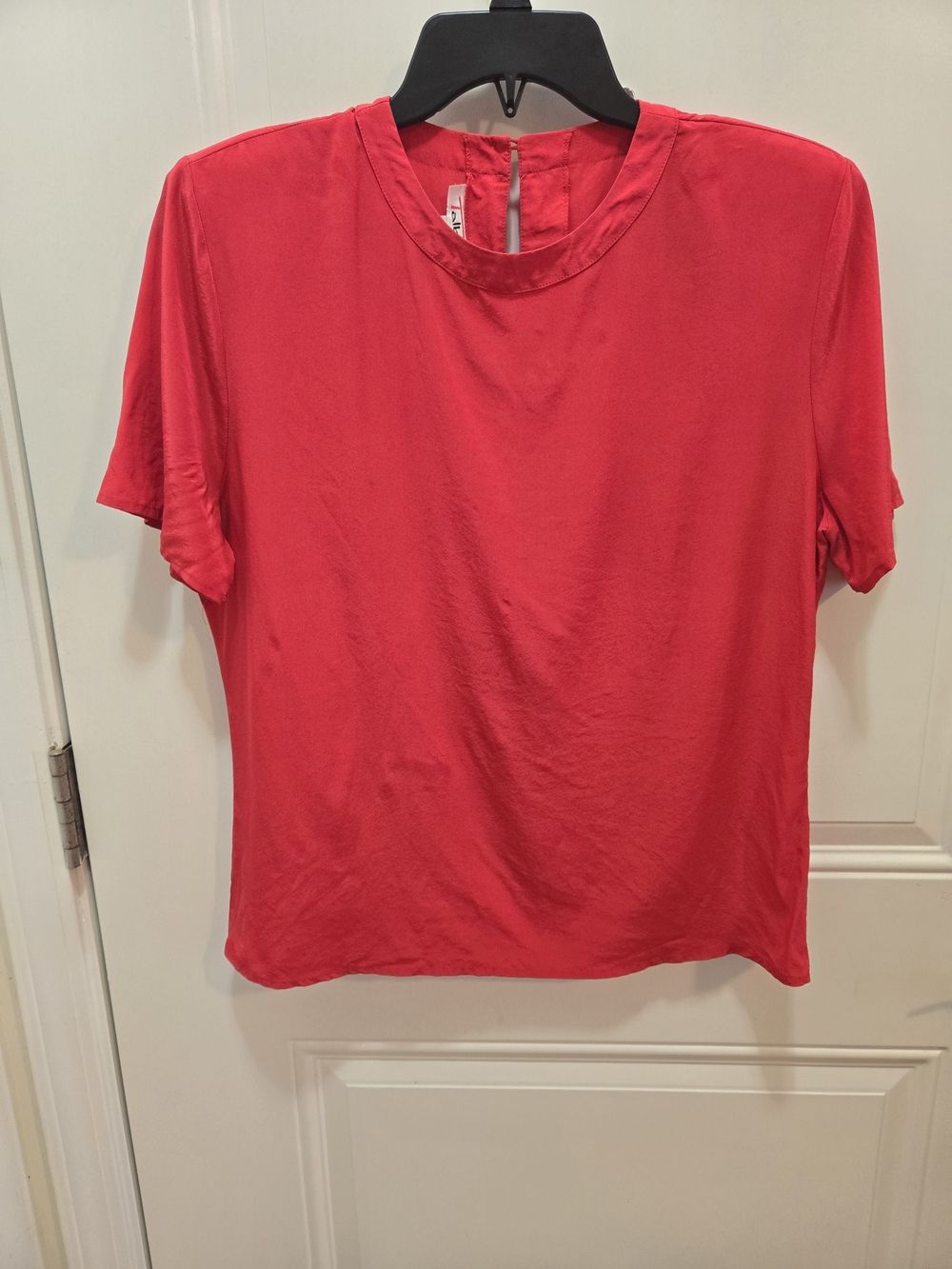 Talbots Women's Red 100% Silk Button Accent Short Sleeve Blouse Size 12